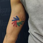 Четырех-цветная татуировка